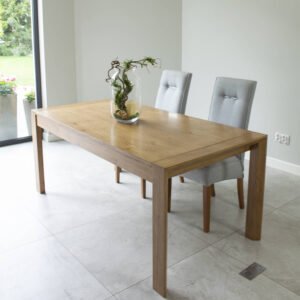 Drewniany stół nowoczesny do jadalni loft- SAGAN
