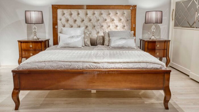 Sypialnia Glamour i łóżko glamour,tapicerowane materiał z guzikami, drewniane, łóżko na wysoki połysk, łóżko na nóżkach