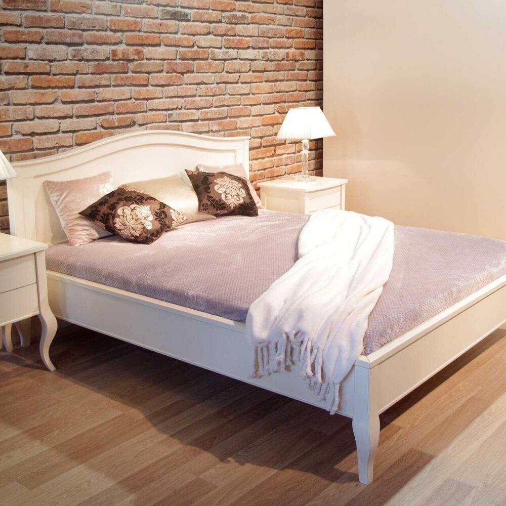 klasyczne łóżko na nogach w stylu glamour, szafki nocne, białe z dwoma szufladami