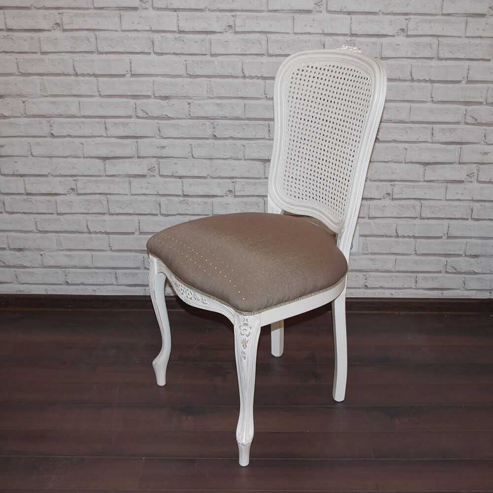 Włoskie krzesło z ratanem