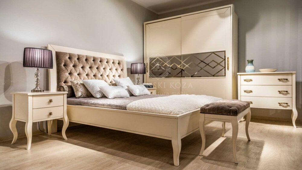 łóżko glamour, oparcie łóżka pikowane, łóżko drewniane białe lub ecri, łóżko na wymiar, sypialnia glamour