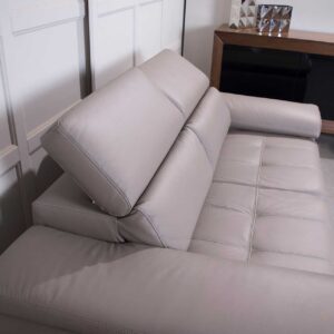 Nowoczesna sofa dwuosobowa, włoska sofa na wymiar, wygodna sofa dwuosobowa,sofa z regulowanym zagłowiem